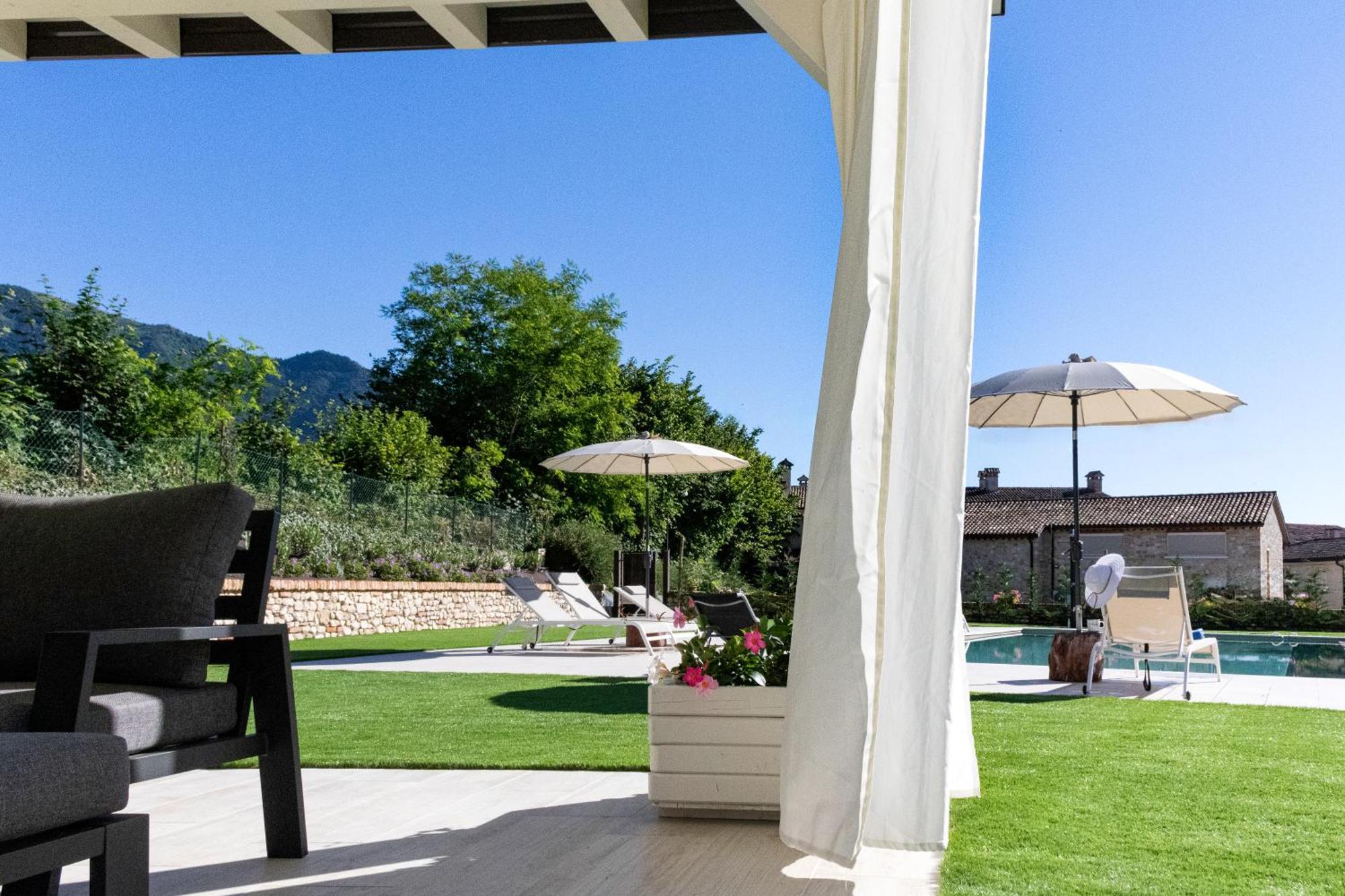 B&B Al Fienile Paderno del Grappa ภายนอก รูปภาพ